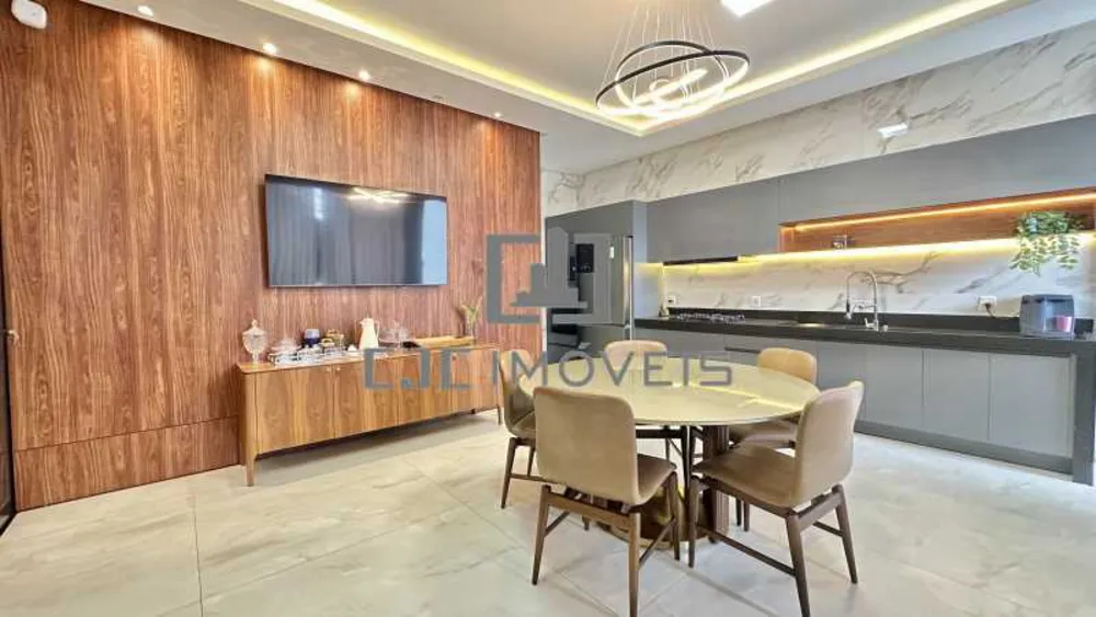 Casa, 4 quartos, 220 m² - Foto 8