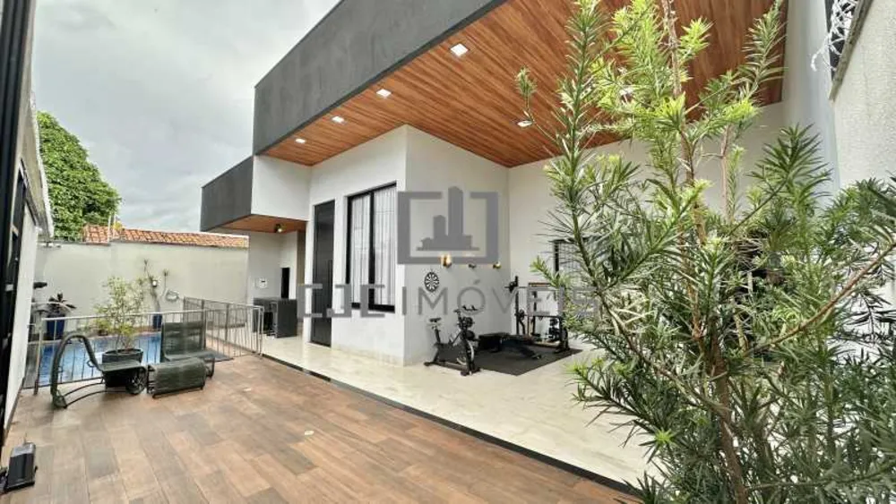 Casa, 4 quartos, 220 m² - Foto 2