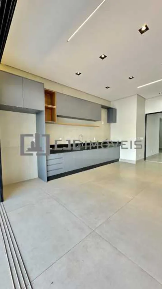 Casa, 3 quartos, 218 m² - Foto 7