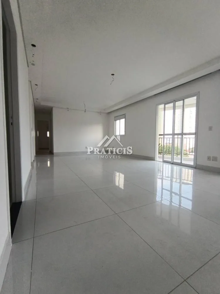 Apartamento, 3 quartos, 132 m² - Foto 4
