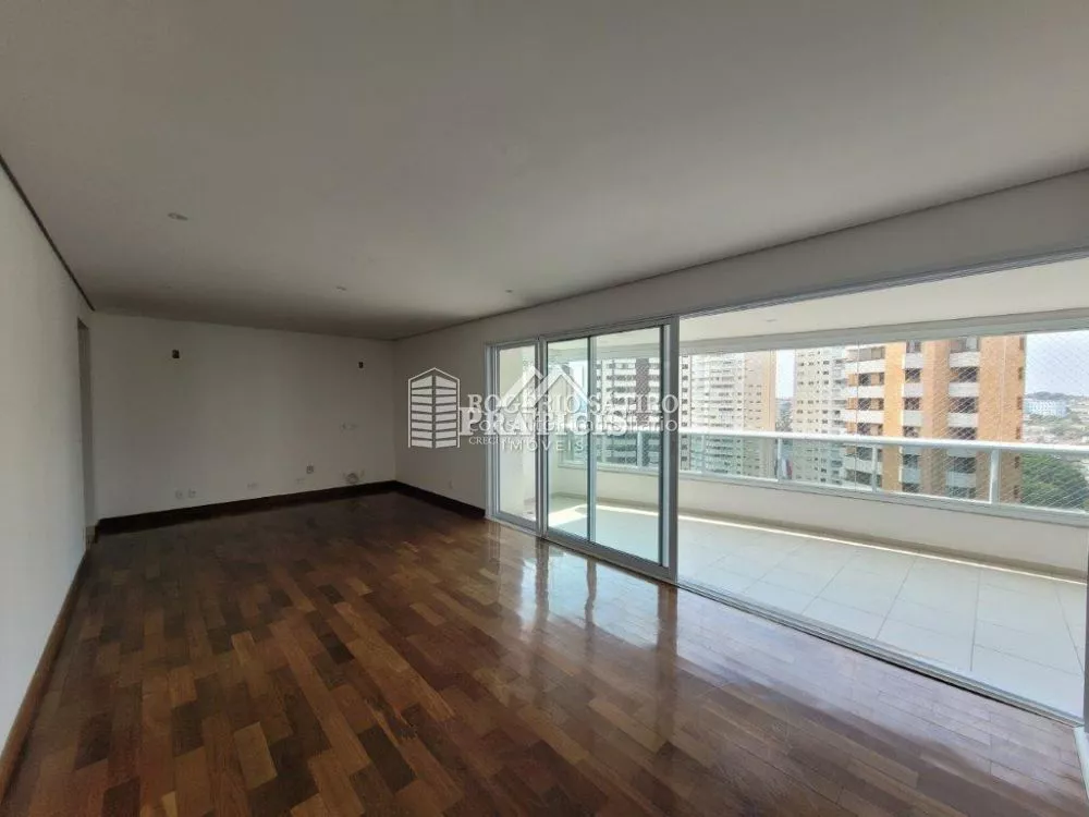 Apartamento para alugar com 4 quartos, 186m² - Foto 4