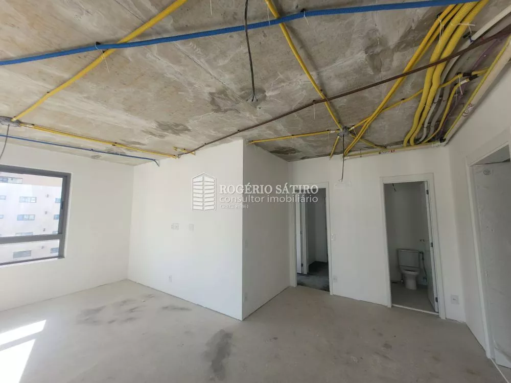 Apartamento à venda com 3 quartos, 156m² - Foto 4