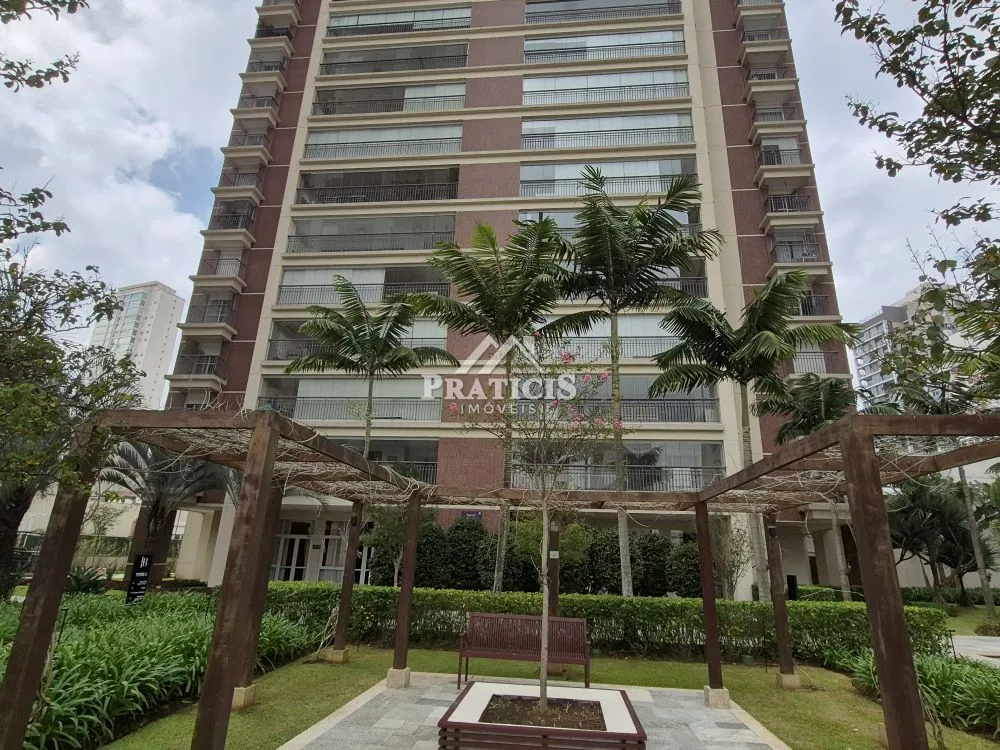 Apartamento, 3 quartos, 246 m² - Foto 1