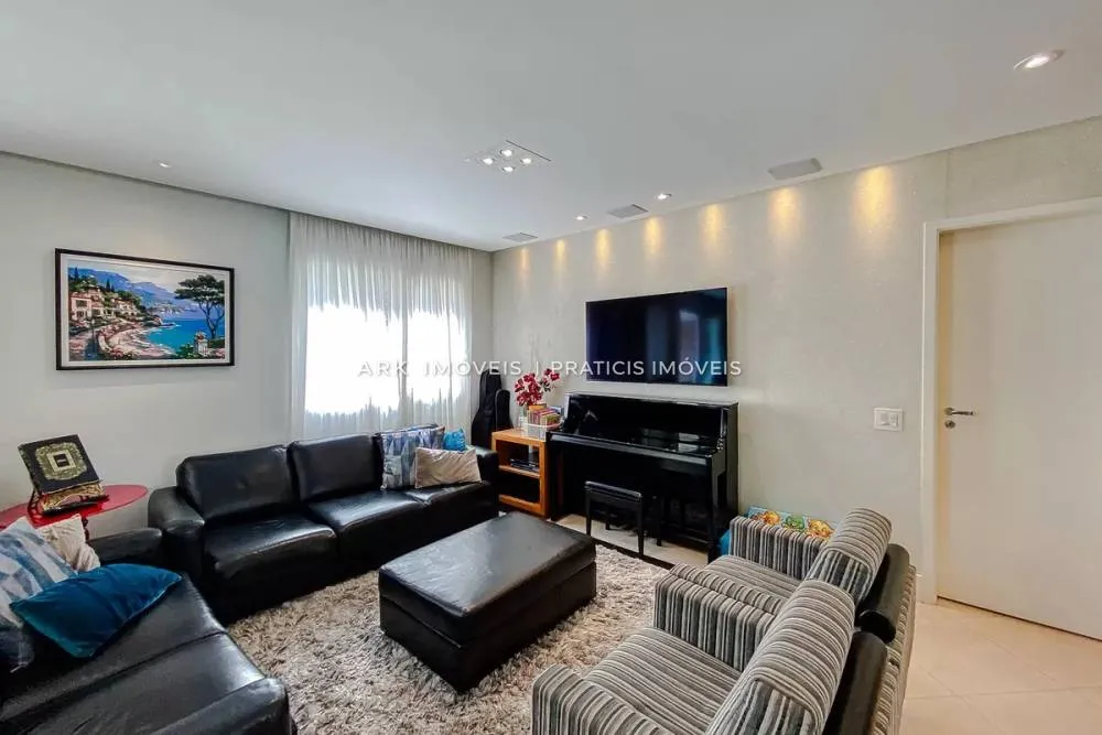 Apartamento, 3 quartos, 147 m² - Foto 1