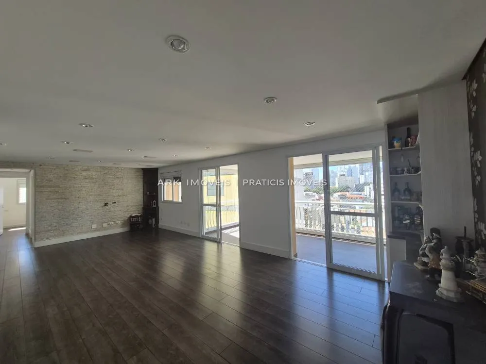 Apartamento, 3 quartos, 128 m² - Foto 1