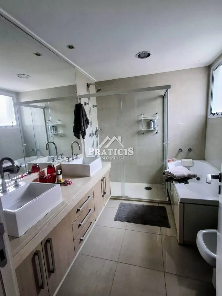 Apartamento, 4 quartos, 222 m² - Foto 1