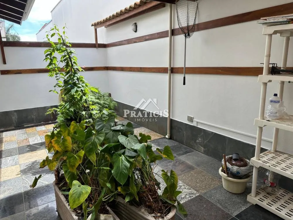 Casa, 4 quartos, 190 m² - Foto 2