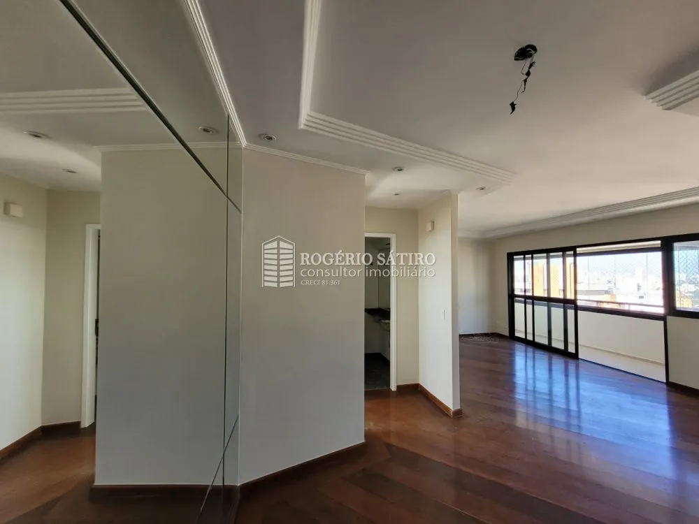 Apartamento, 3 quartos, 117 m² - Foto 1