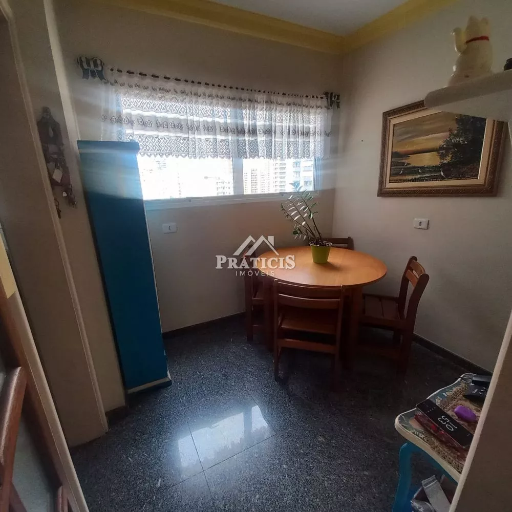 Apartamento à venda com 4 quartos, 167m² - Foto 17