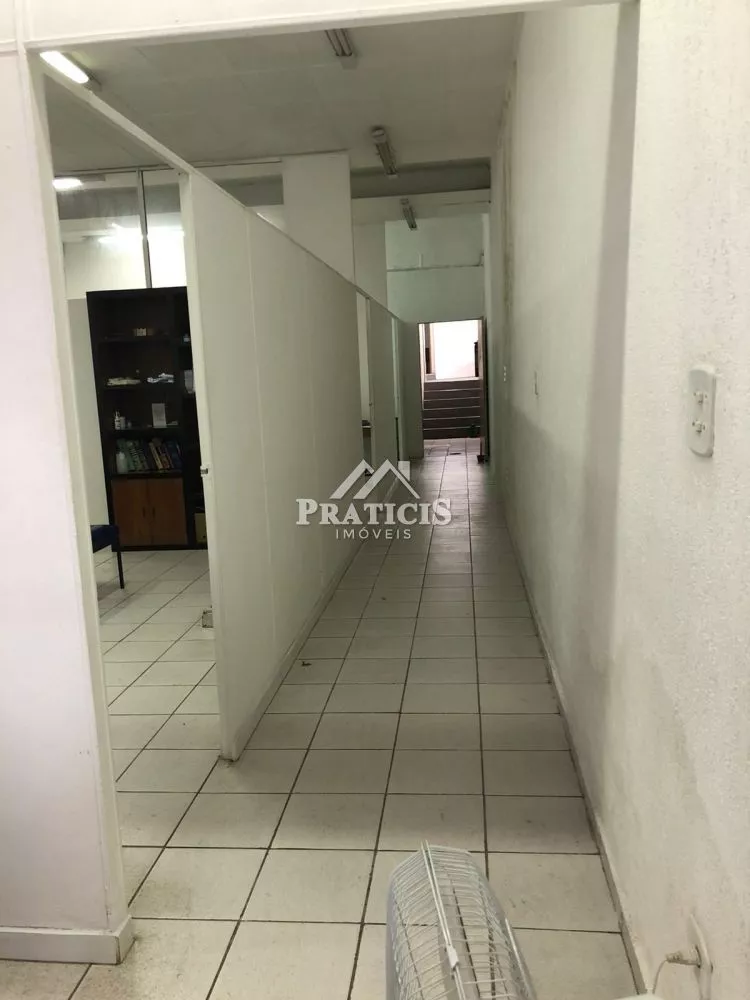 Prédio Inteiro à venda com 3 quartos, 580m² - Foto 4