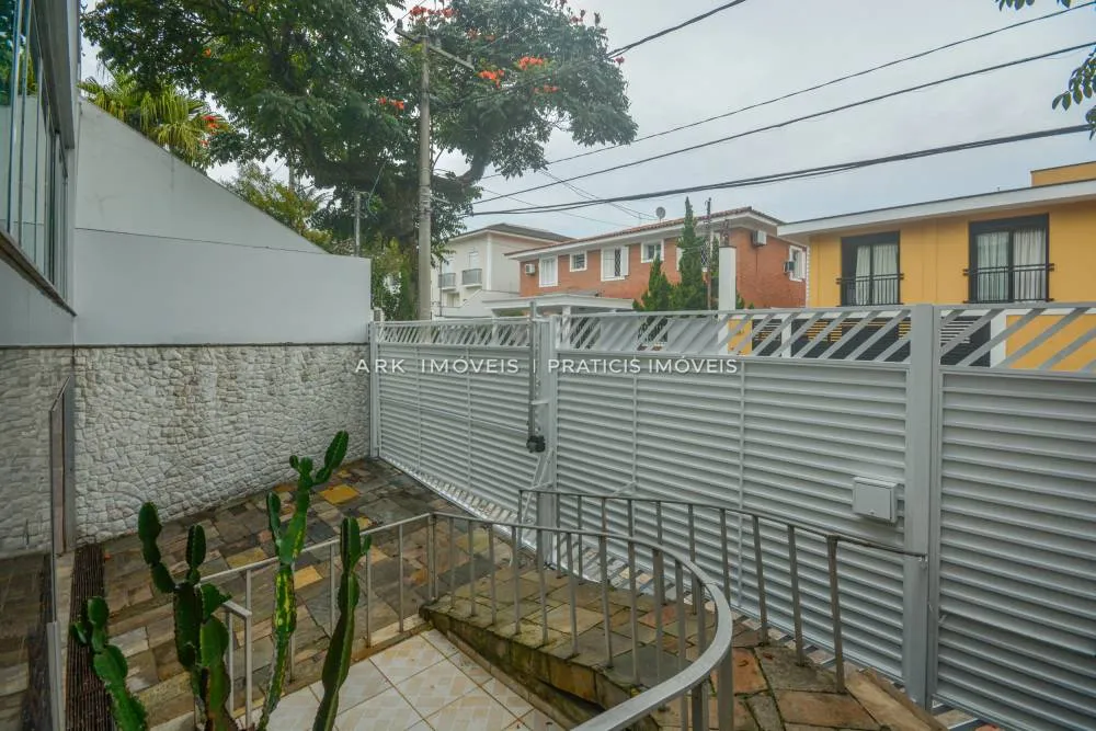 Sobrado, 3 quartos, 600 m² - Foto 2