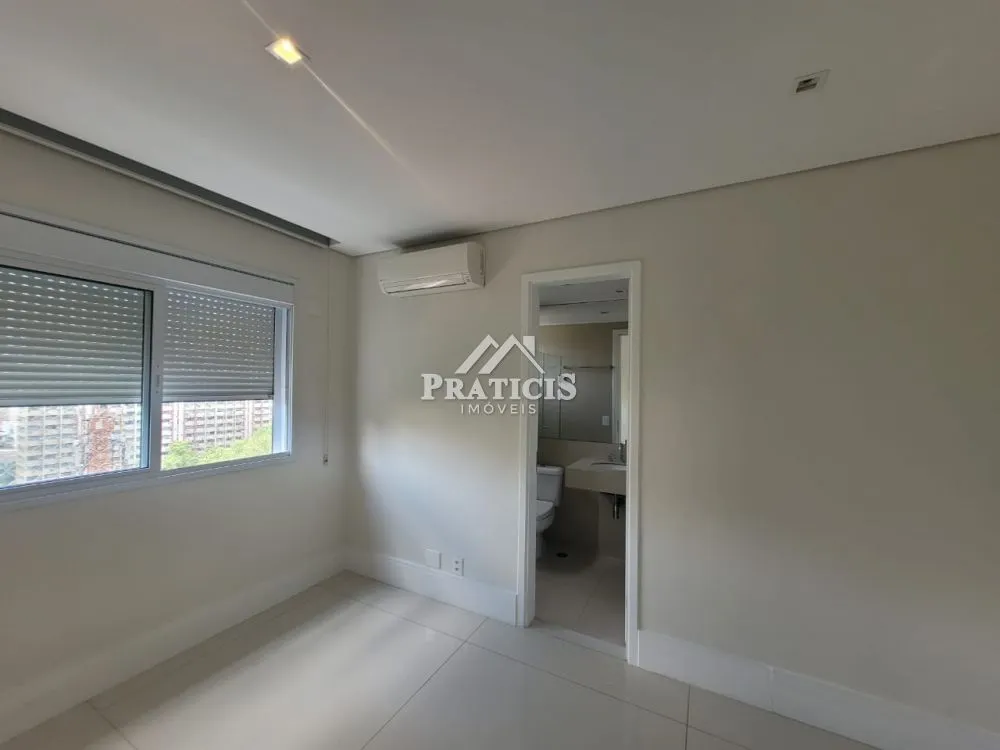 Apartamento, 3 quartos, 216 m² - Foto 2