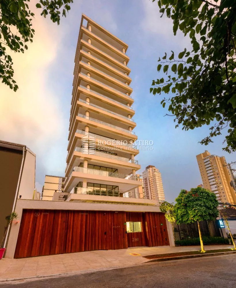 Apartamento à venda com 4 quartos, 294m² - Foto 1