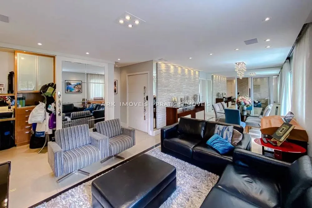 Apartamento, 3 quartos, 147 m² - Foto 1