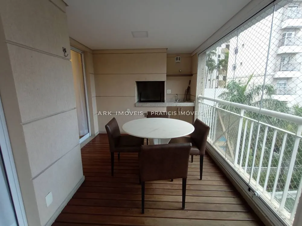 Apartamento, 3 quartos, 150 m² - Foto 2
