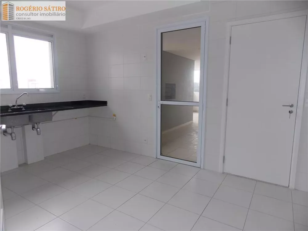 Apartamento à venda com 4 quartos, 250m² - Foto 9