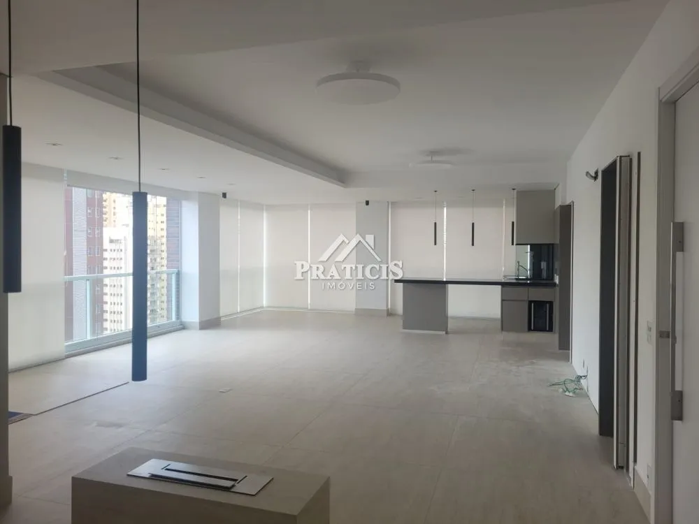 Apartamento, 3 quartos, 197 m² - Foto 4