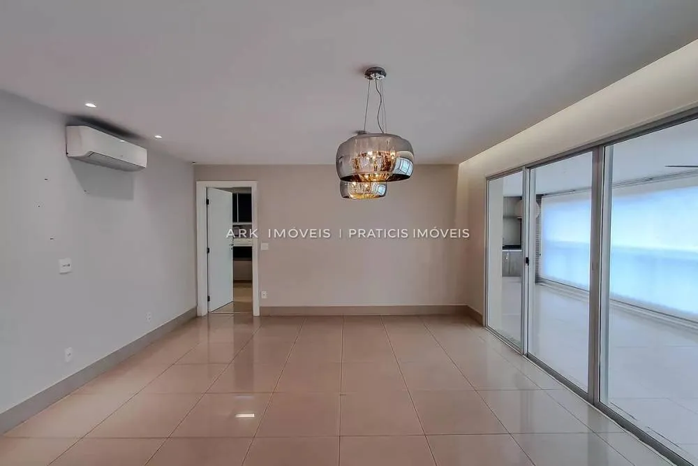 Apartamento, 4 quartos, 237 m² - Foto 2