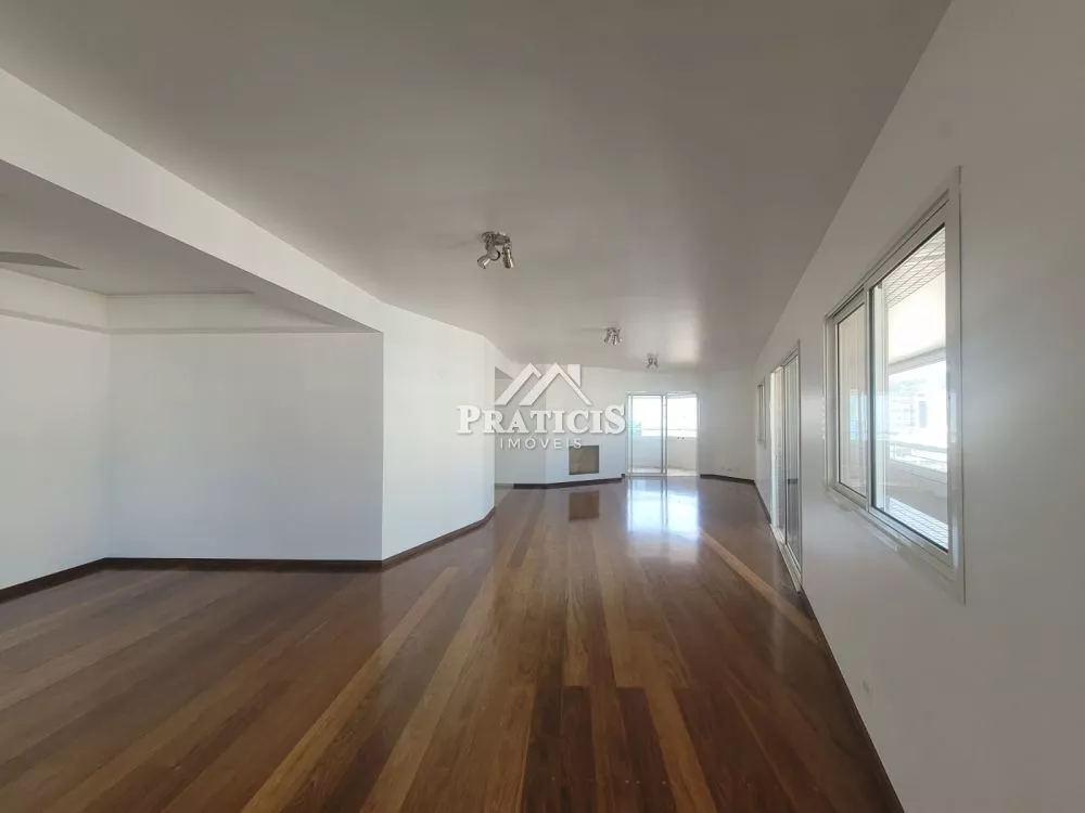 Apartamento para alugar com 4 quartos, 265m² - Foto 2