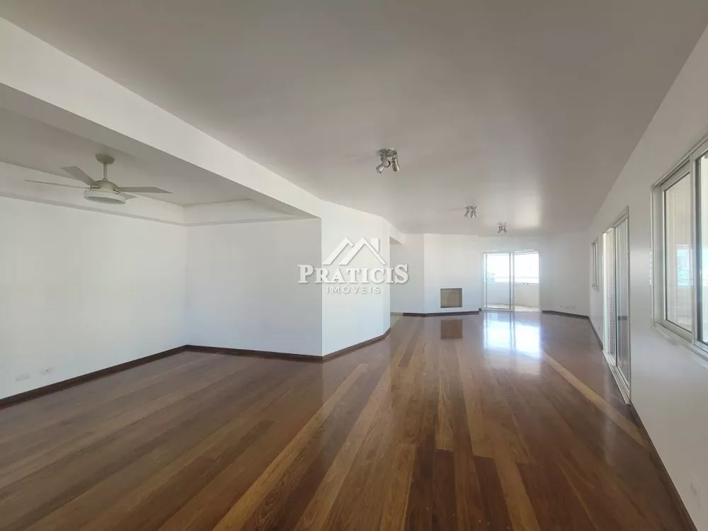 Apartamento para alugar com 4 quartos, 265m² - Foto 3