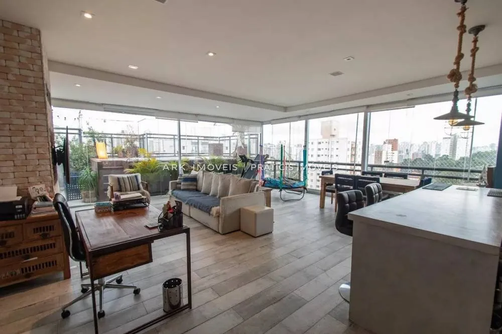 Cobertura, 3 quartos, 243 m² - Foto 1