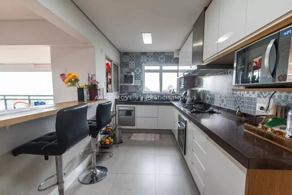 Cobertura, 3 quartos, 243 m² - Foto 5