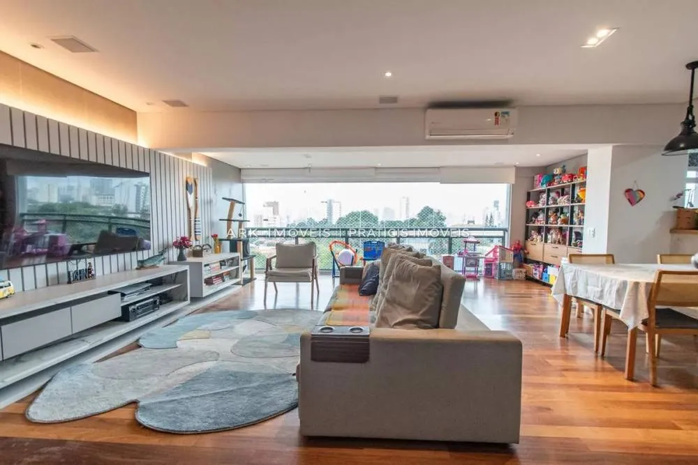 Cobertura, 3 quartos, 243 m² - Foto 4