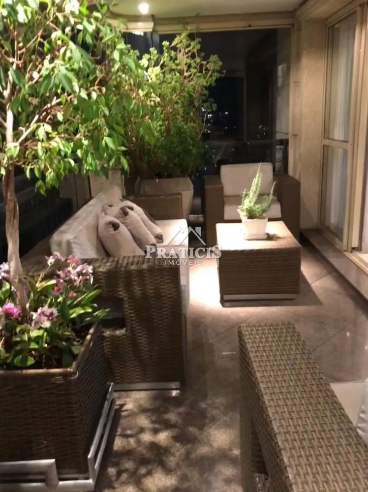 Apartamento, 4 quartos, 208 m² - Foto 4