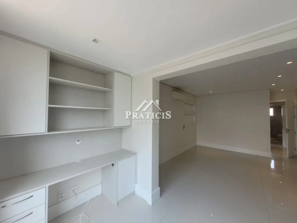 Apartamento, 3 quartos, 216 m² - Foto 6
