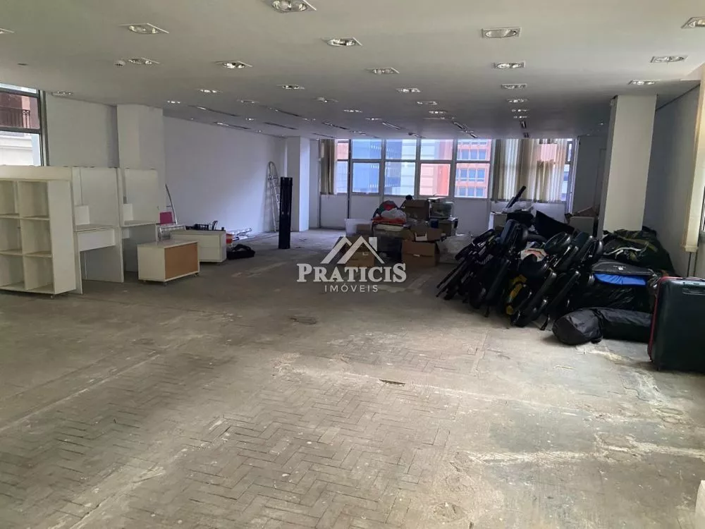 Prédio Inteiro para alugar, 180m² - Foto 1