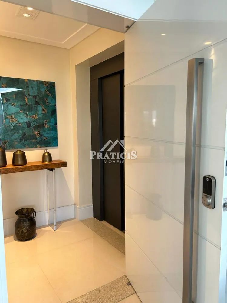 Apartamento, 3 quartos, 230 m² - Foto 4