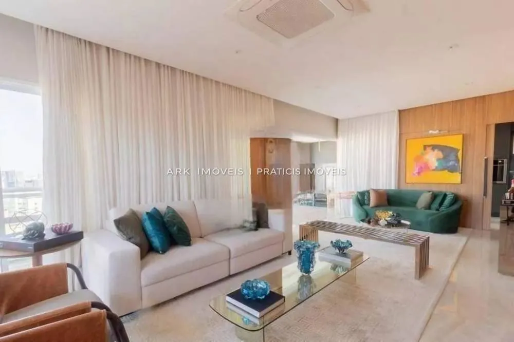 Cobertura, 3 quartos, 272 m² - Foto 1