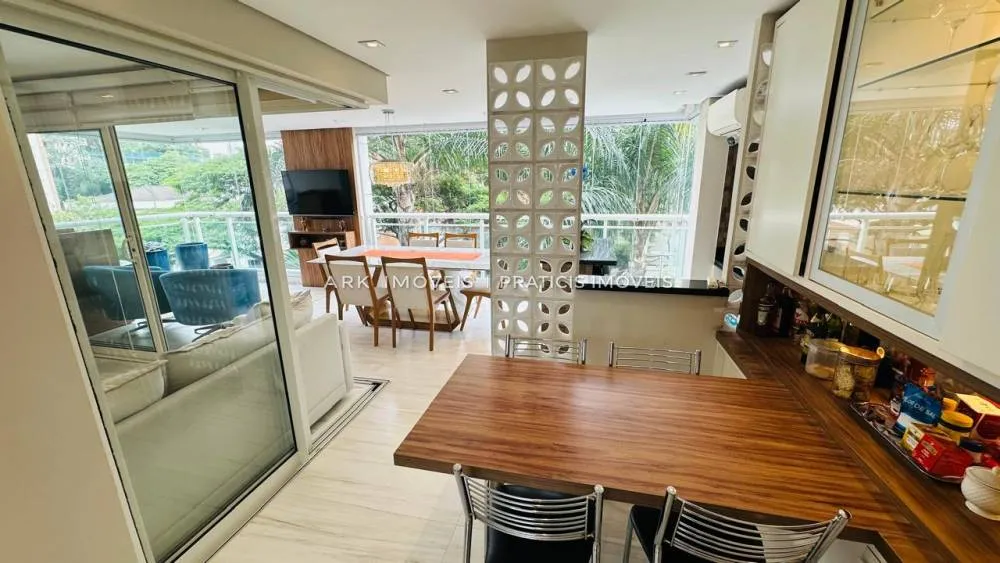 Apartamento, 3 quartos, 164 m² - Foto 2