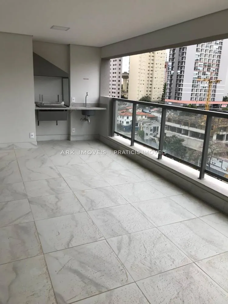 Apartamento, 3 quartos, 131 m² - Foto 1