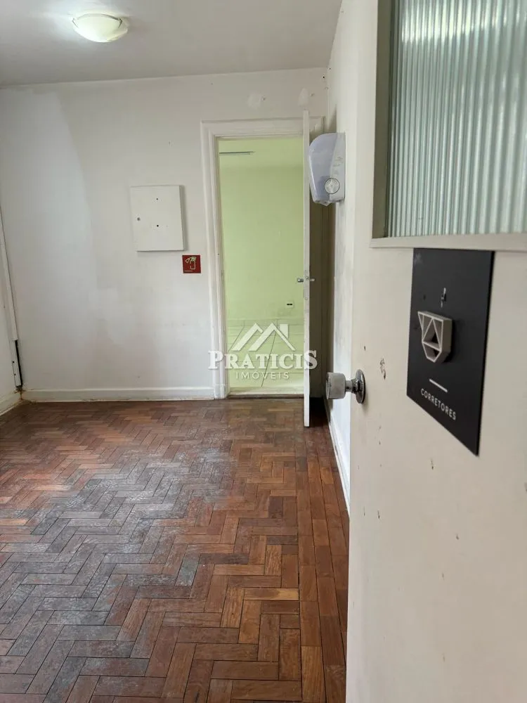 Sobrado, 7 quartos, 180 m² - Foto 3