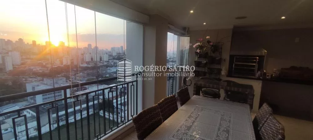 Apartamento à venda com 3 quartos, 142m² - Foto 1