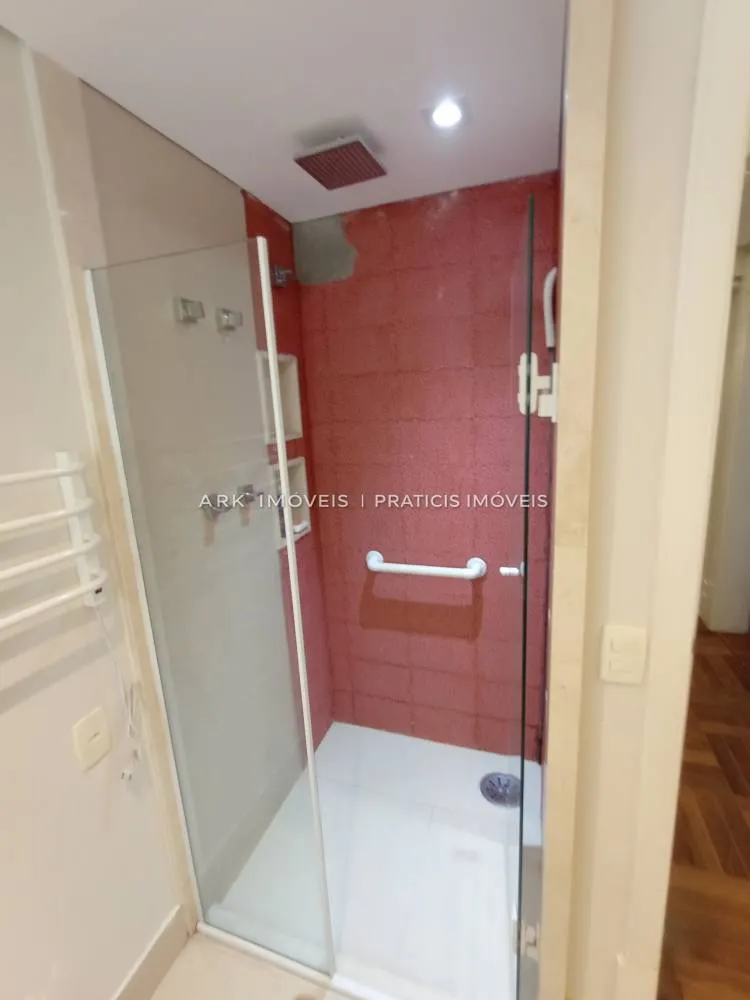 Apartamento, 3 quartos, 190 m² - Foto 2