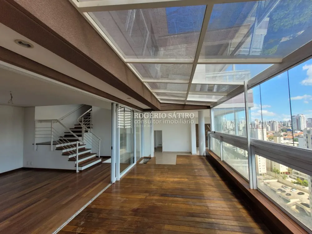 Cobertura, 3 quartos, 252 m² - Foto 2