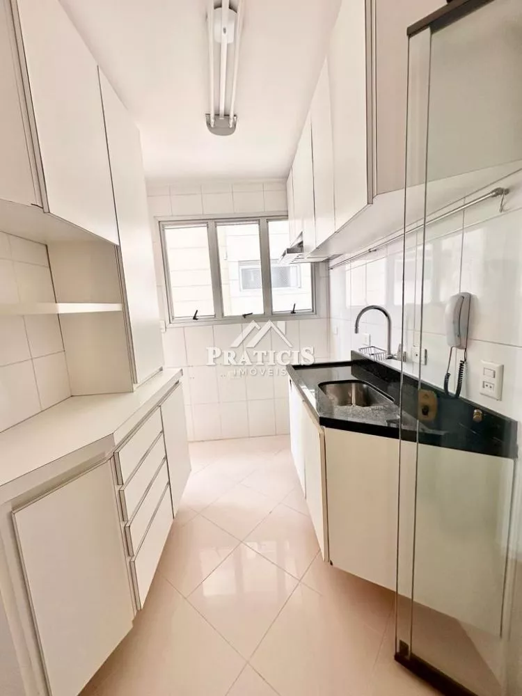 Casa à venda com 2 quartos, 81m² - Foto 2