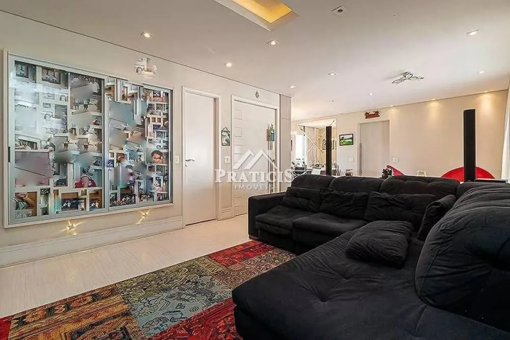 Apartamento, 3 quartos, 184 m² - Foto 1