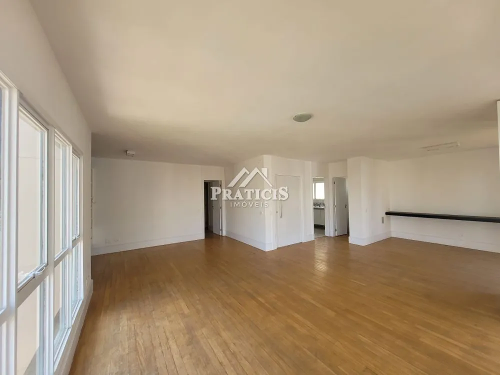 Apartamento, 3 quartos, 150 m² - Foto 1