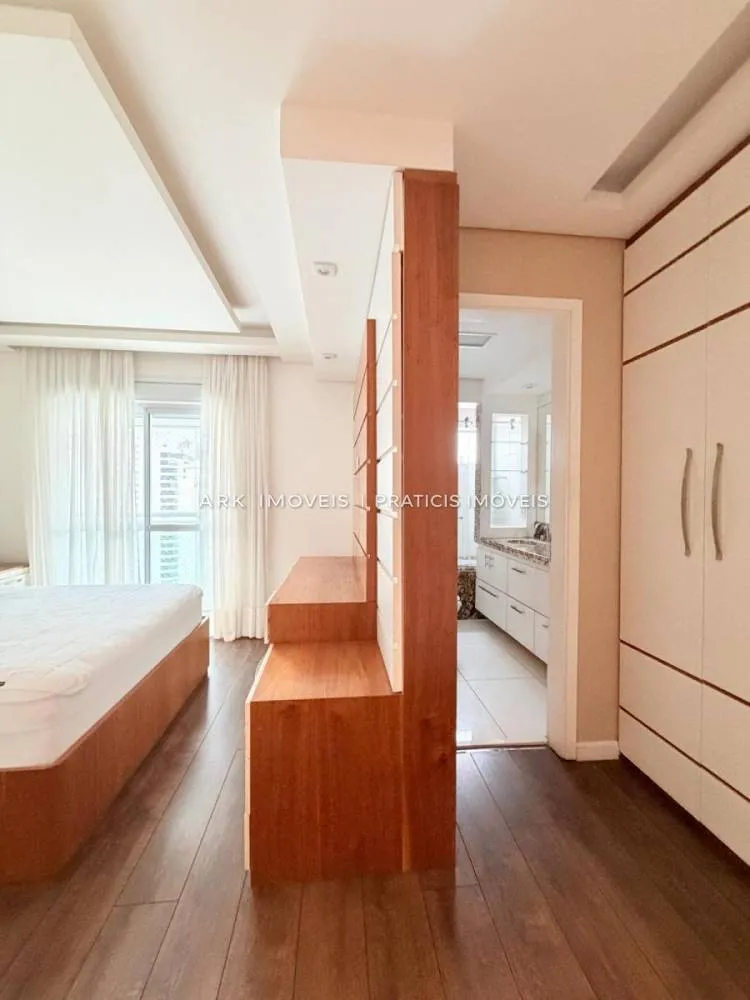 Apartamento, 3 quartos, 213 m² - Foto 8