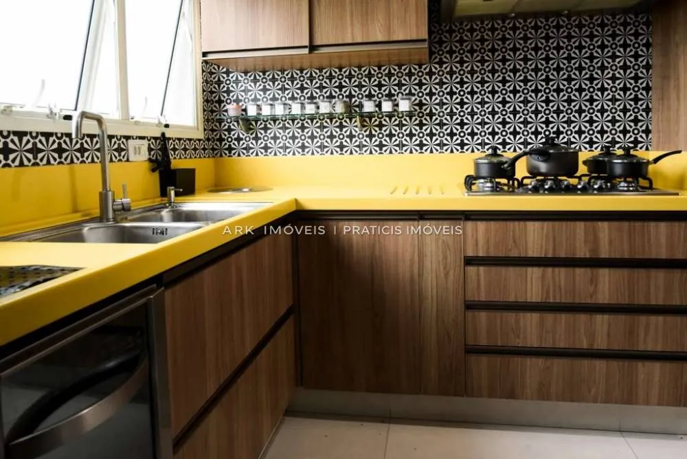 Apartamento, 3 quartos, 164 m² - Foto 2