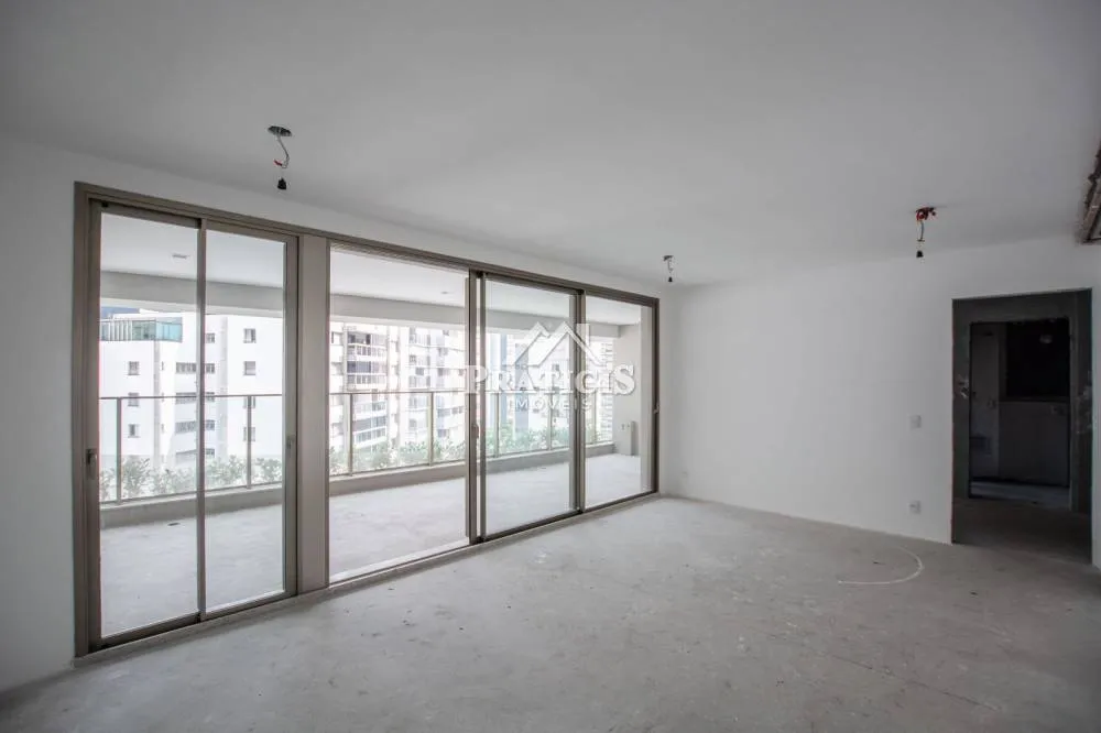 Apartamento, 3 quartos, 150 m² - Foto 1