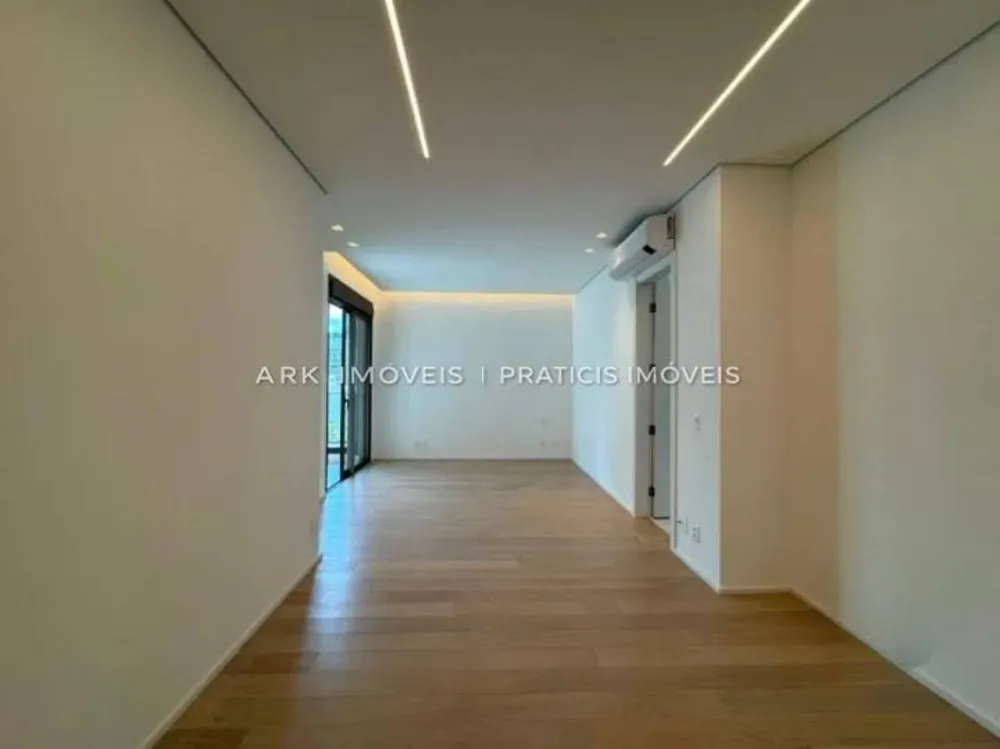 Apartamento, 4 quartos, 270 m² - Foto 2