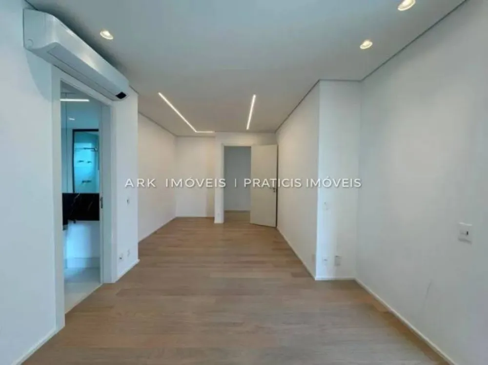 Apartamento, 4 quartos, 270 m² - Foto 3