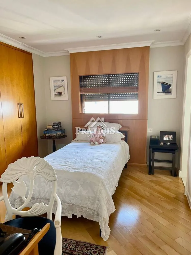 Apartamento, 3 quartos, 230 m² - Foto 11