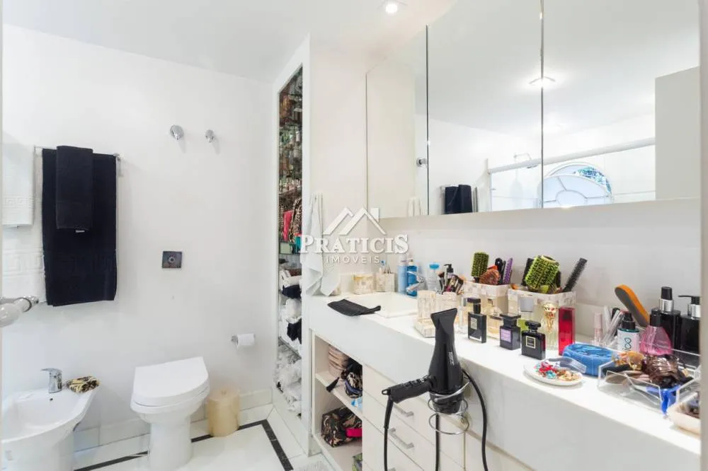 Apartamento, 3 quartos, 166 m² - Foto 2