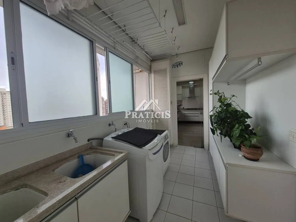 Apartamento, 4 quartos, 327 m² - Foto 1