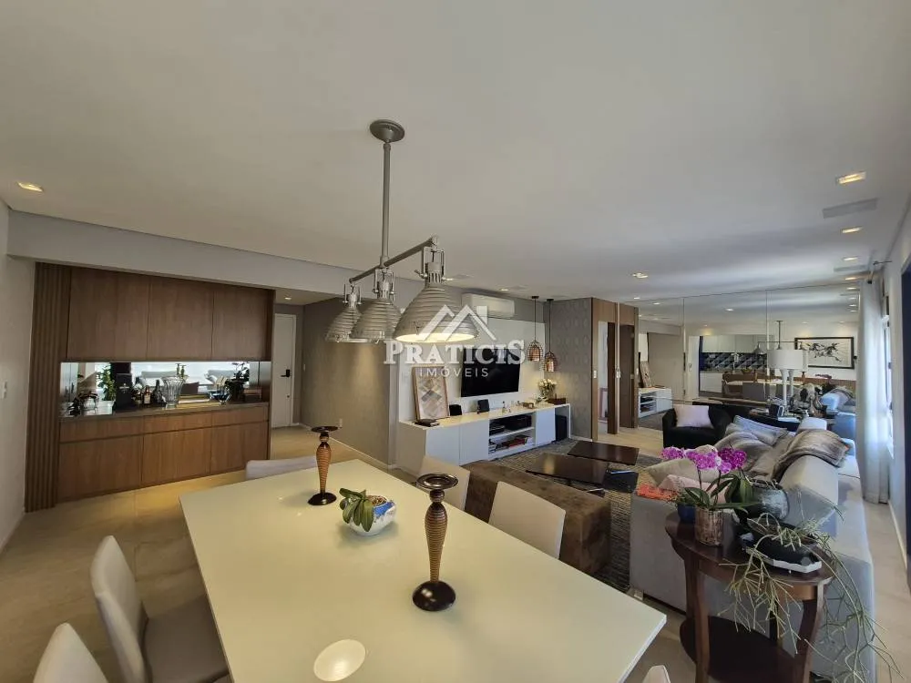 Apartamento, 3 quartos, 148 m² - Foto 1
